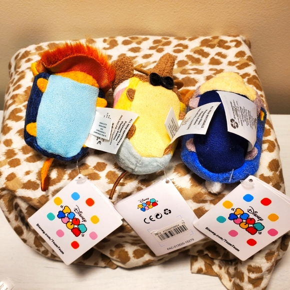 Disney Zootopia Tsum Tsum Set of 3 - Picture 3 of 4